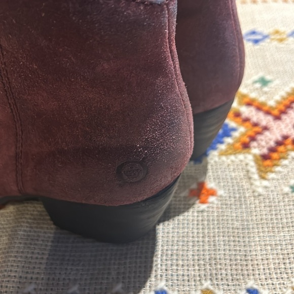 BORN Red Distressed Suede Michel Booties Size 7 - Picture 4 of 6